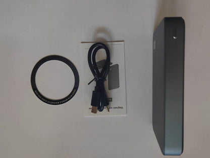 Безжична магнитна външна батерия с капацитет 5000 MAH / VB032 /